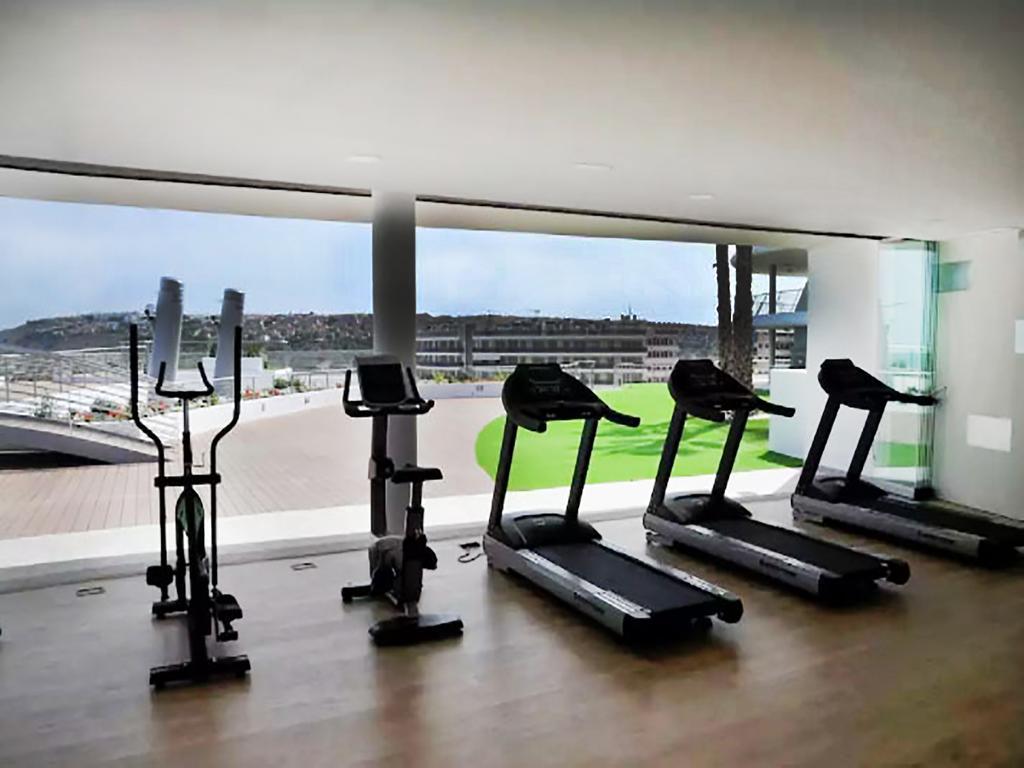 Infinity Luxury Sea View Apartment With Private Garden Arenales del Sol Dış mekan fotoğraf